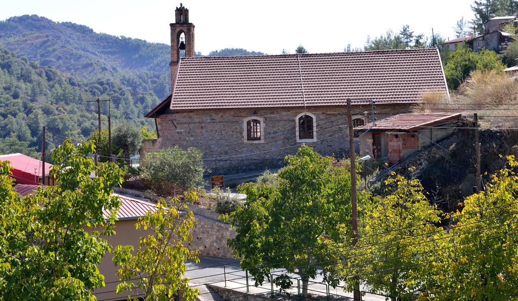 The Love Holiday House Tris Elies Екстериор снимка